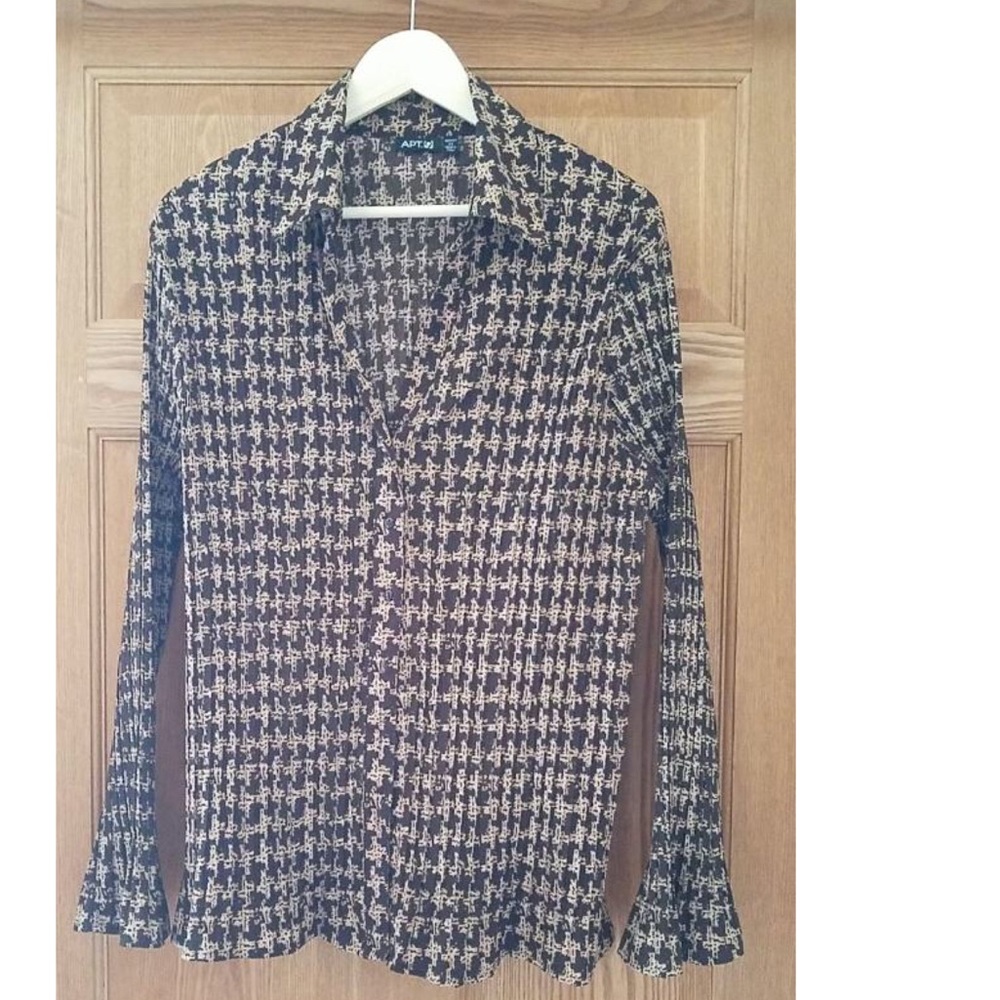 Women’s Blouse